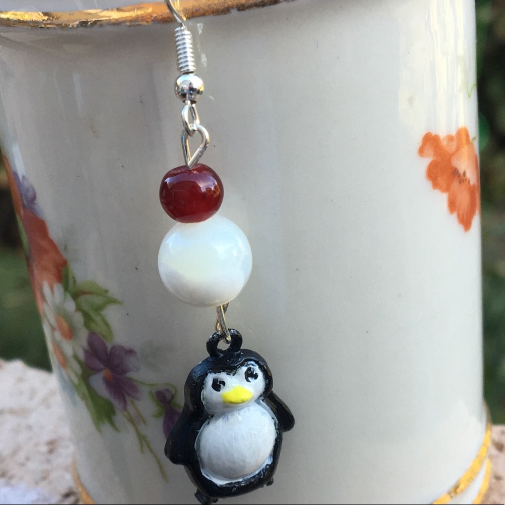 White Mother of Pearl Red Carnelian Penguin Earrings - Picture 8 of 9